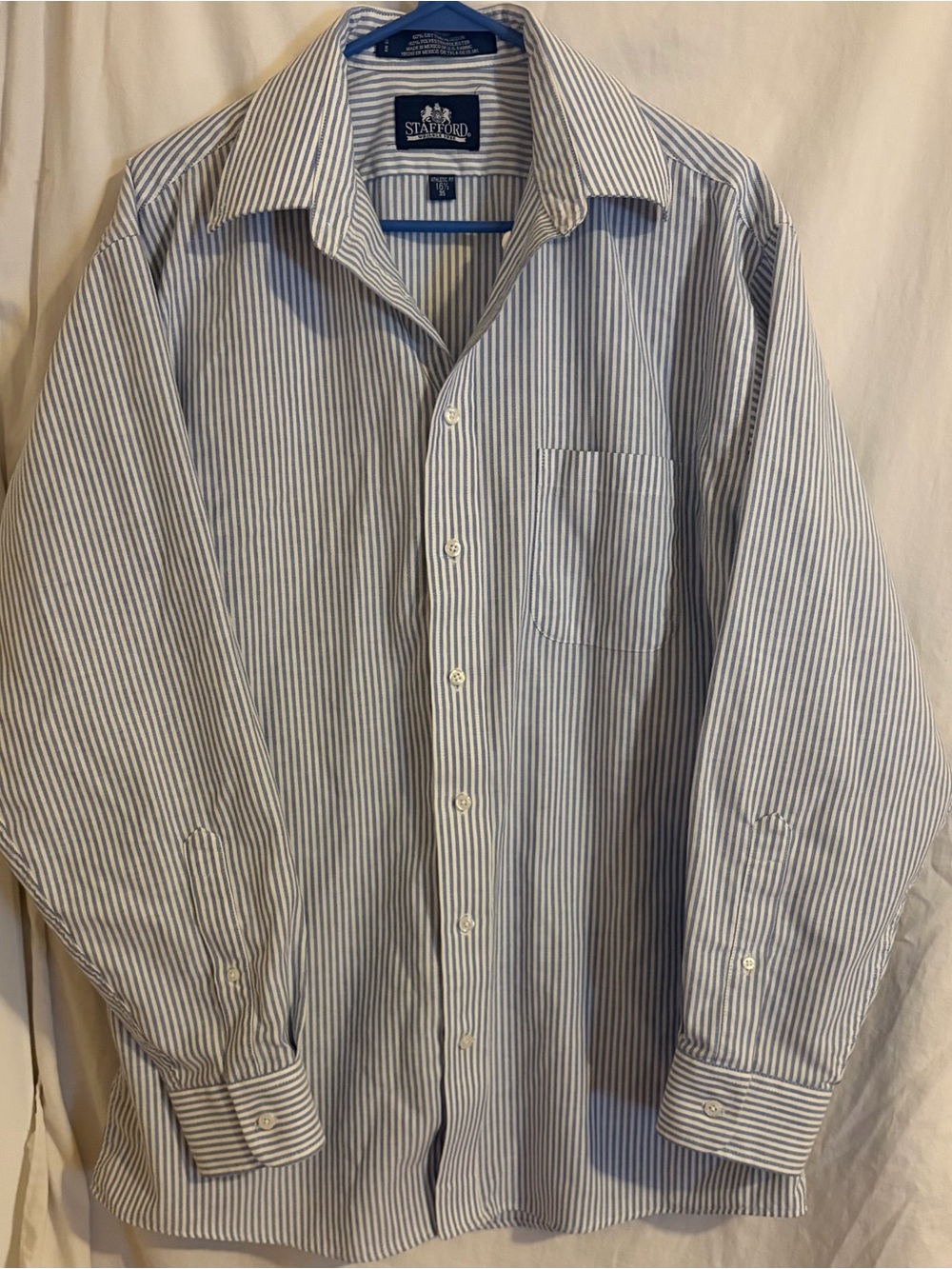 Stafford Wrinkle-Free Dress Shirt Men’s 16.5 35 Blue White Striped Athletic Fit